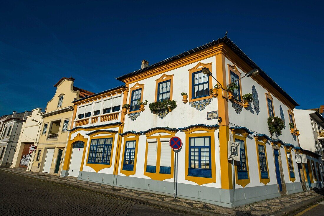 Portugal, Aveiro, house facades