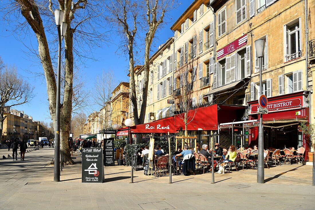 France, Bouches du Rhone, Aix en Provence, cours Mirabeau, main avenue, Roi Rene cafe