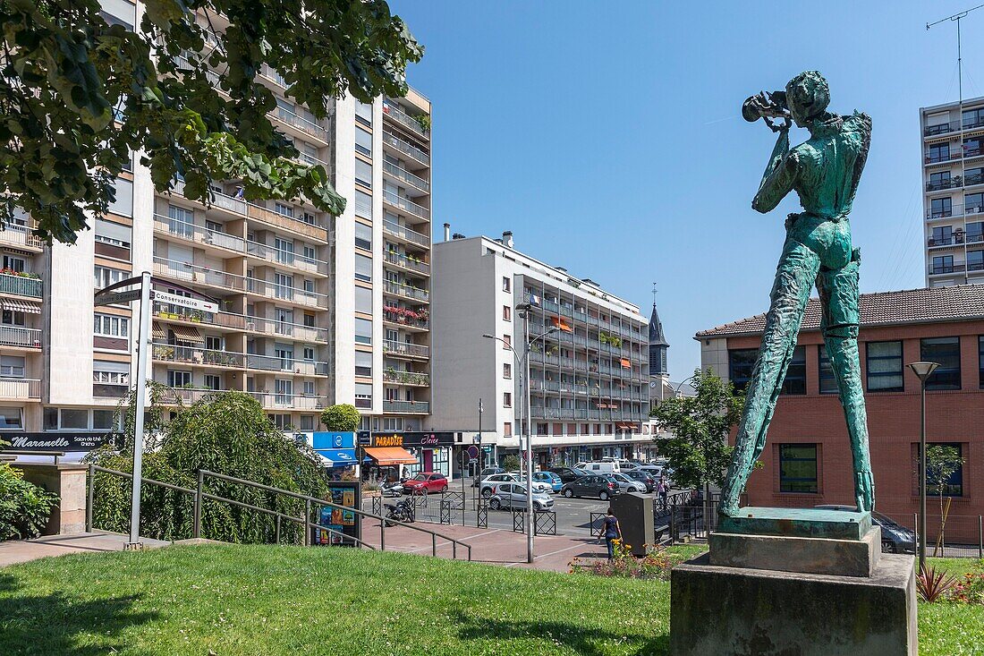 France, Seine Saint Denis, Rosny sous Bois, Place Carnot