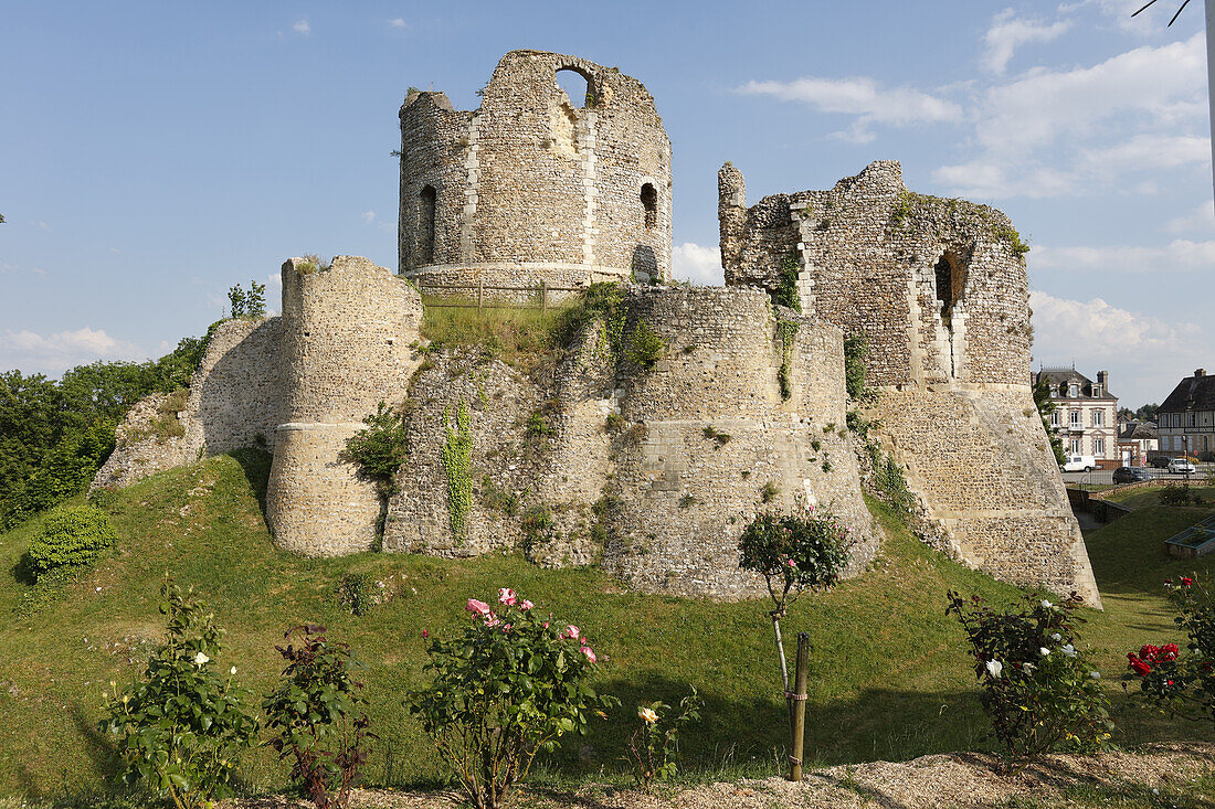 Das Verlies des Chateau de Conches-en-Ouche (Schloss Conches-en-Ouche) aus dem 11. Jahrhundert in Conches-en-Ouche, Eure, Normandie, Frankreich, Europa