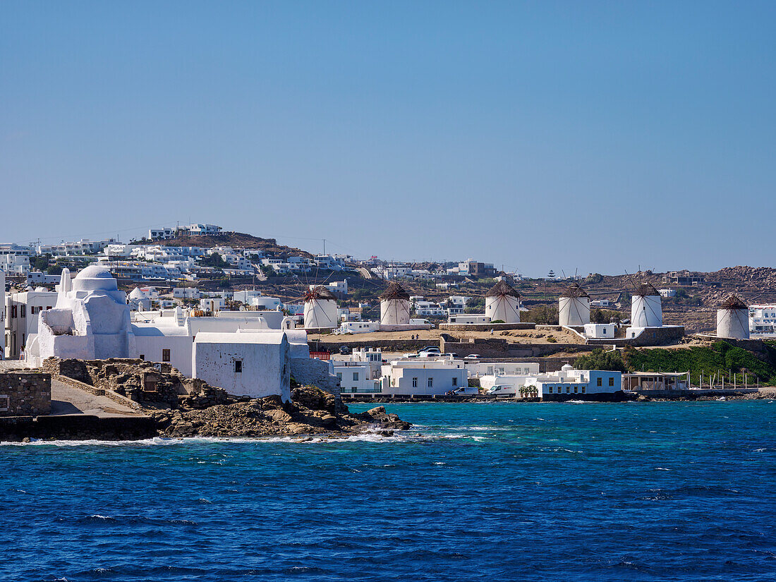 View towards the Church of Panagia Paraportiani and Chora Windmills, Mykonos Town, Mykonos Island, Cyclades, Greek Islands, Greece, Europe