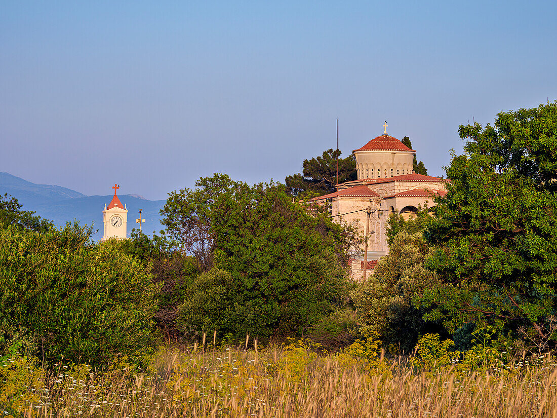 Kirche der Verklärung Christi des Erlösers an der Burg Lykourgos Logothetis, Pythagoreio, Insel Samos, Nordägäis, Griechische Inseln, Griechenland, Europa