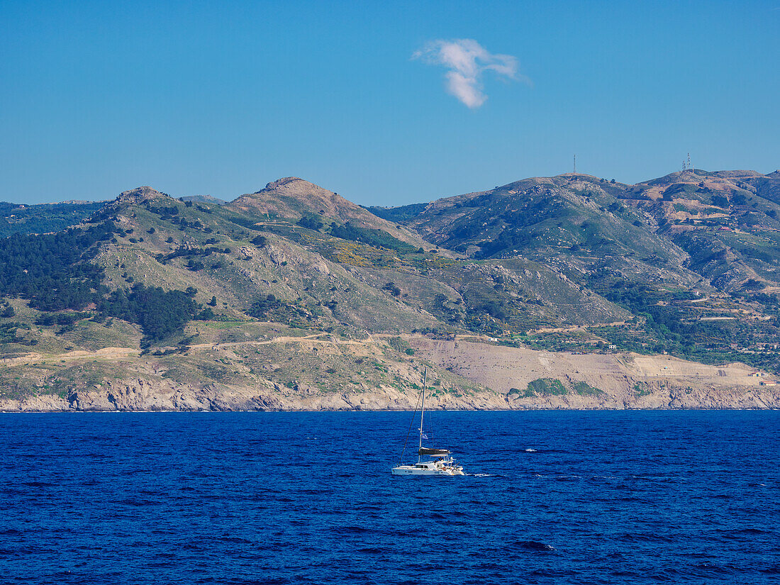 Coast of Icaria Island, North Aegean, Greek Islands, Greece, Europe