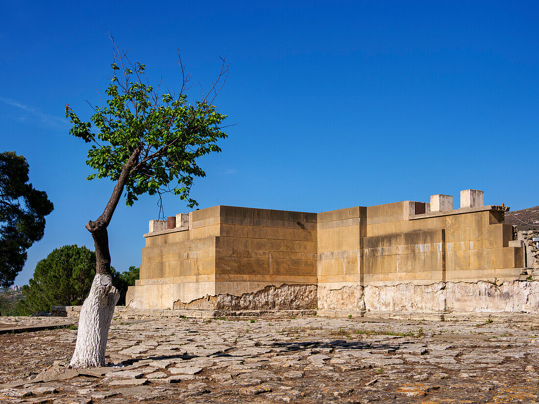 Palace of Minos, Knossos, Heraklion Region, Crete, Greek Islands, Greece, Europe