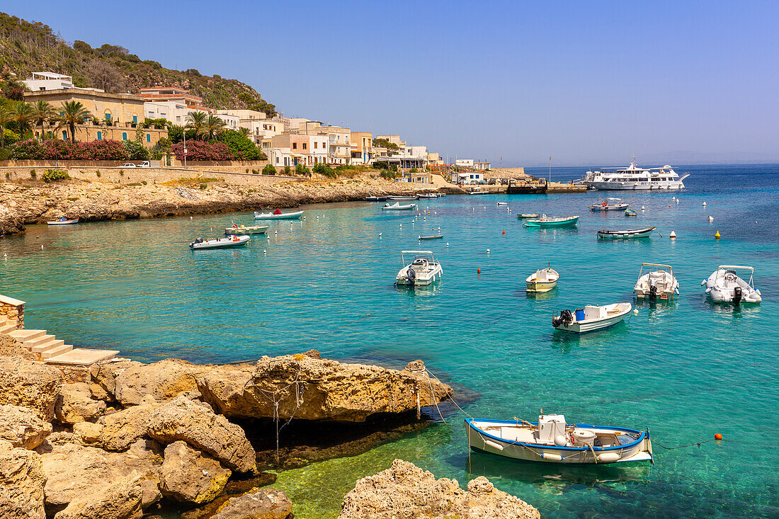 Insel Levanzo, Cala Dogana, Ägadische Inseln, Provinz Trapani, Sizilien, Italien, Mittelmeer, Europa