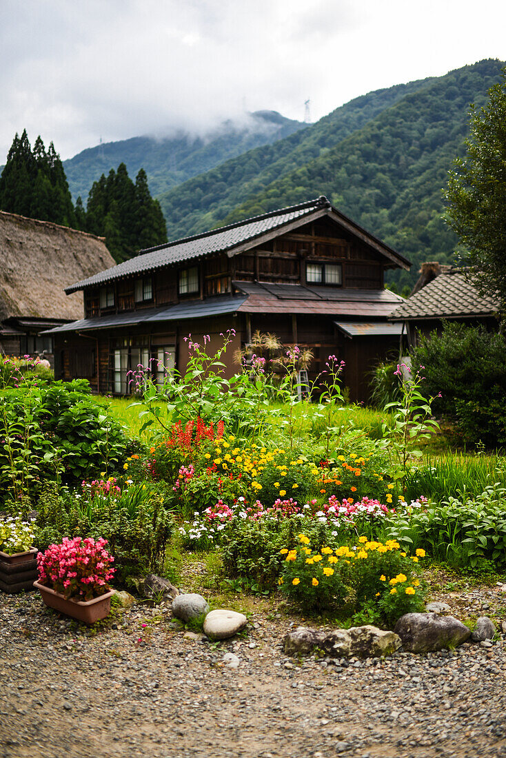 Weltkulturerbe Suganuma Gassho-zukuri Dorf