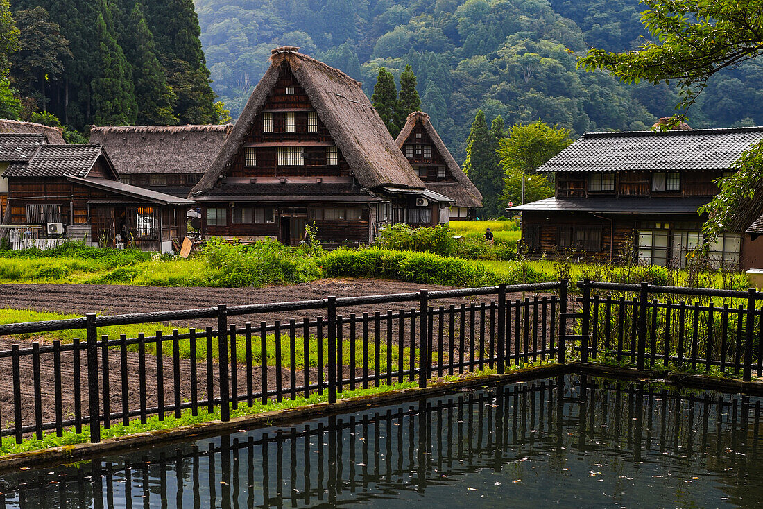 Weltkulturerbe Suganuma Gassho-zukuri Dorf