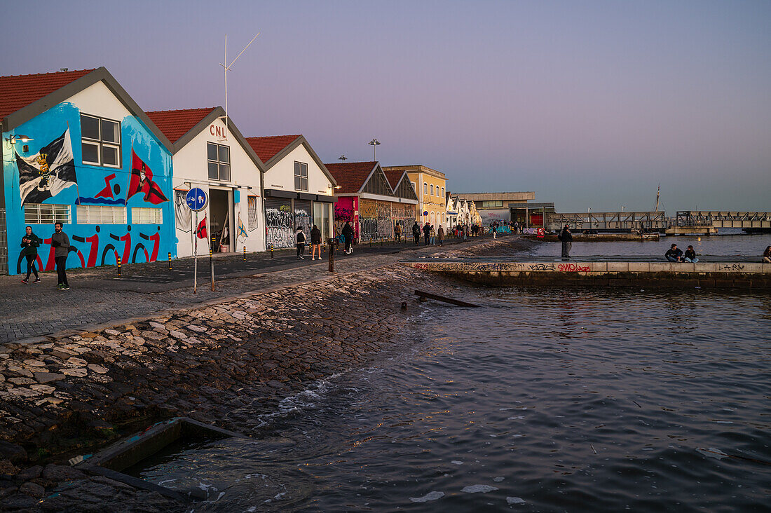 Cais do Sodre direkt am Wasser