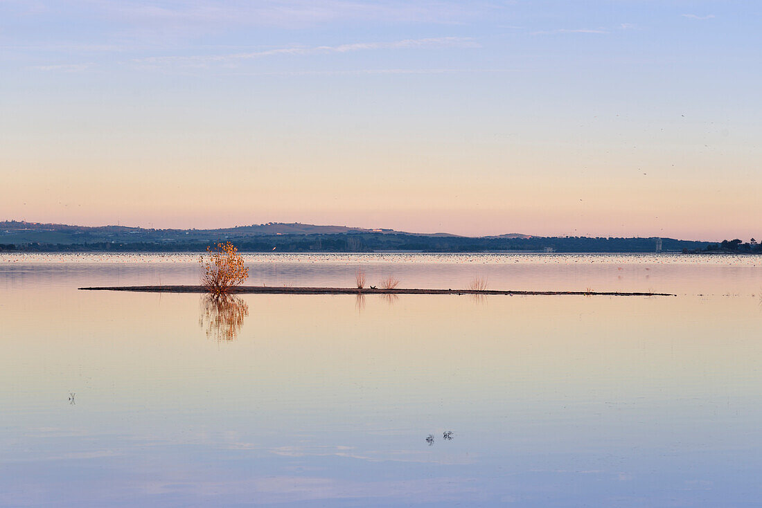 Santillana reservoir