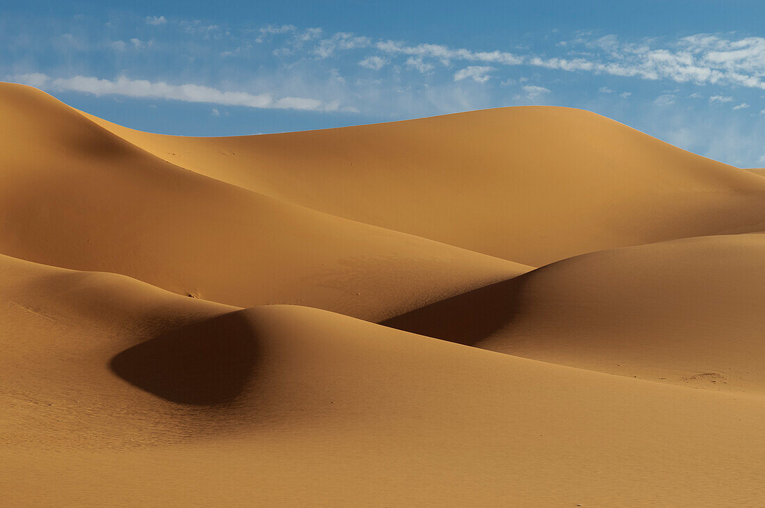 Sand dunes in the Erg Awbari. Sahara desert, Fezzan, Libya