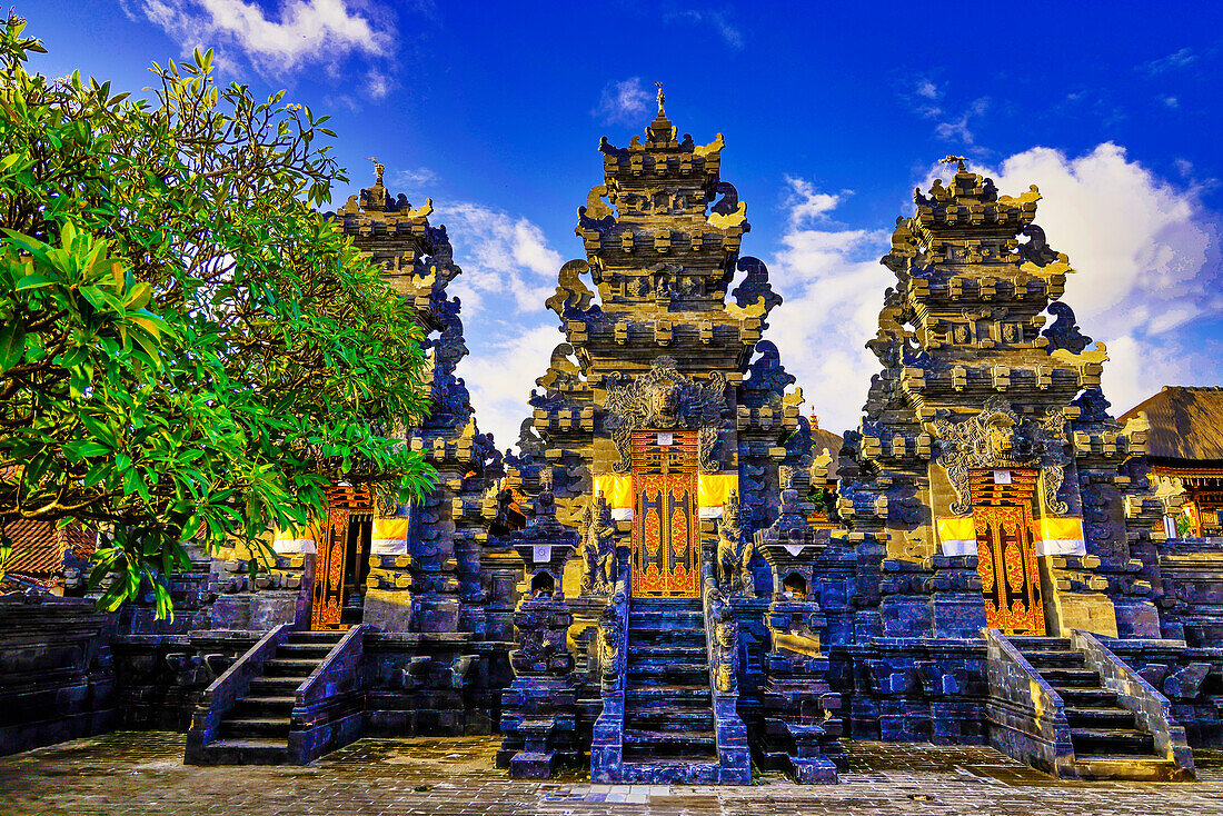 Hindu-Tempel in Batu Bolong, Bali, Indonesien