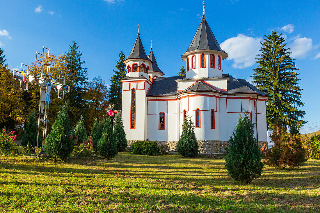 Romania, Alba County, Rimetea, Trascau Mountains. Orthodox church.