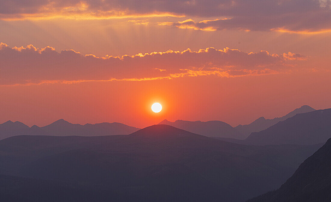 Sonnenuntergang in den Bergen von Colorado