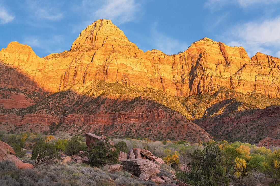 Herbstlicher Sonnenuntergang am Bridge Mountain, Zion National Park