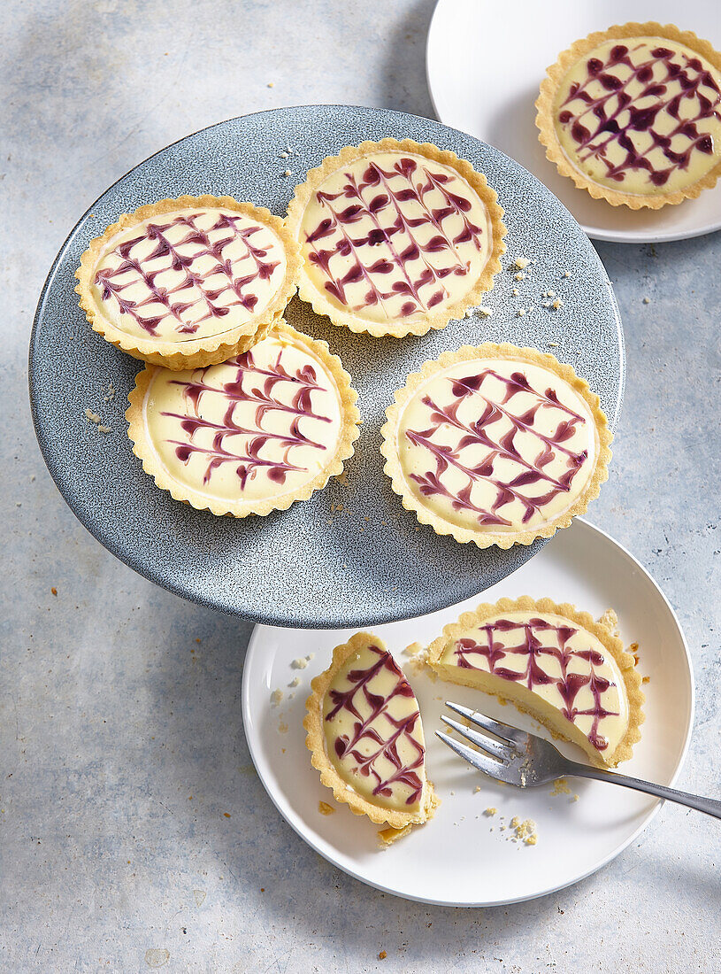 Blueberry and lemon tartlet