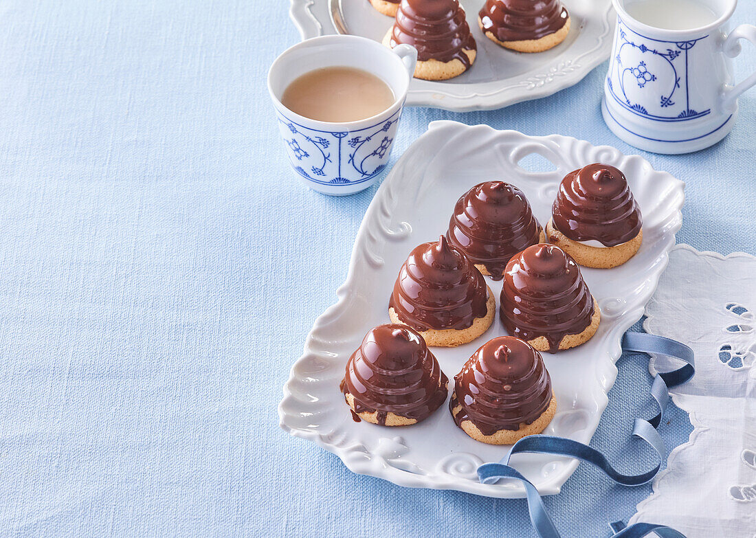 Chocolate mousse tartlet with chocolate icing