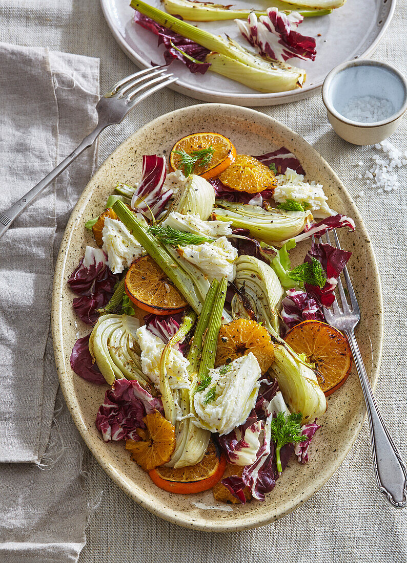 Gebratener Fenchelsalat mit Mandarinen und Mozzarella