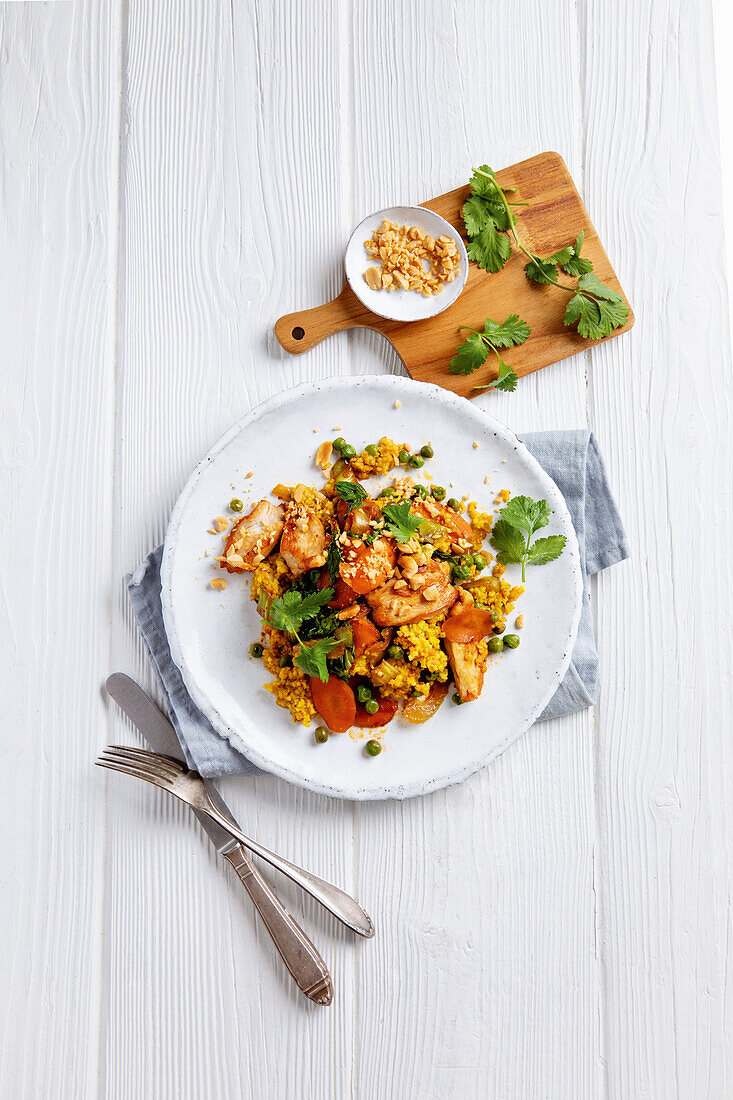 Chicken with turmeric and millet