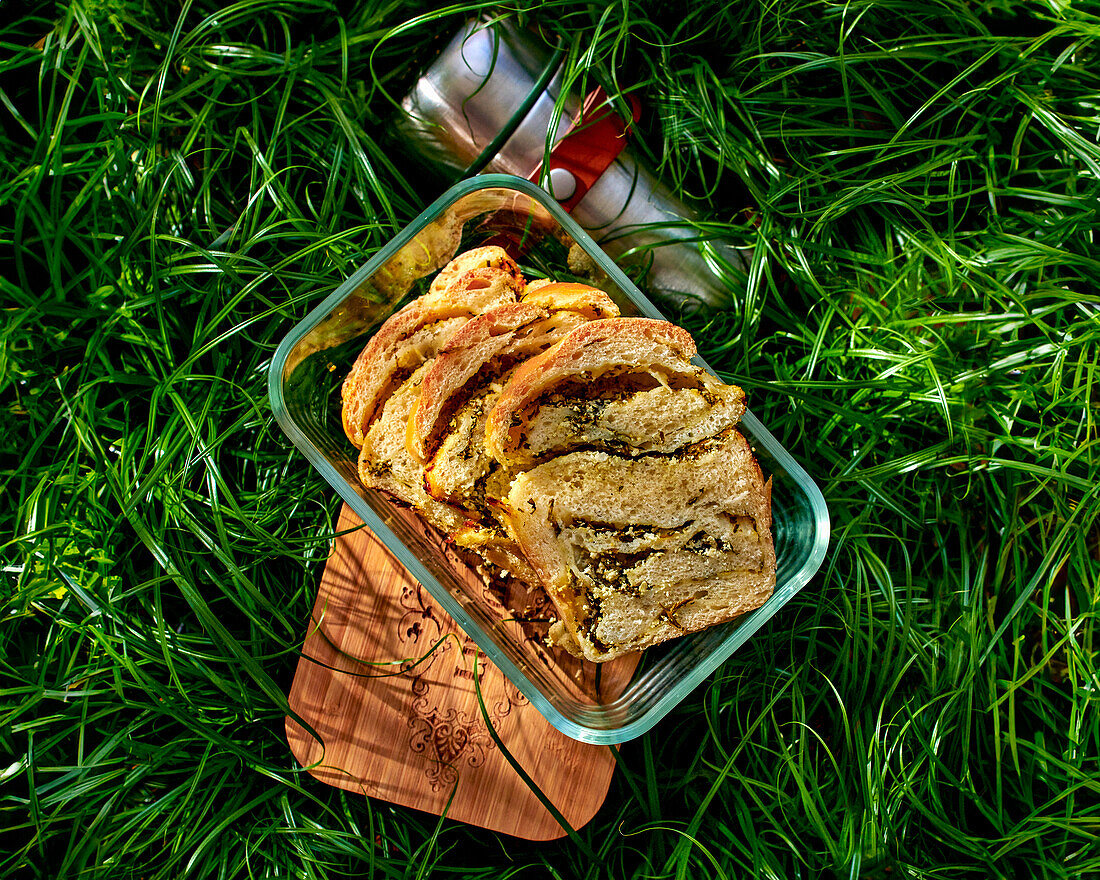 Babka with herbs and goat's cheese