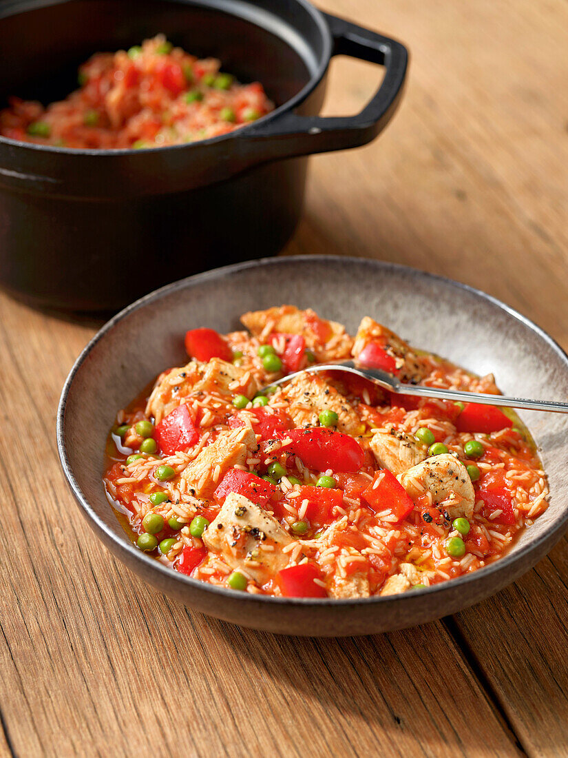 Chicken one-pot with rice and vegetables