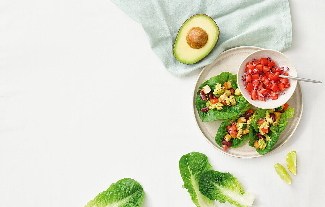 Salad tacos with tomato salsa