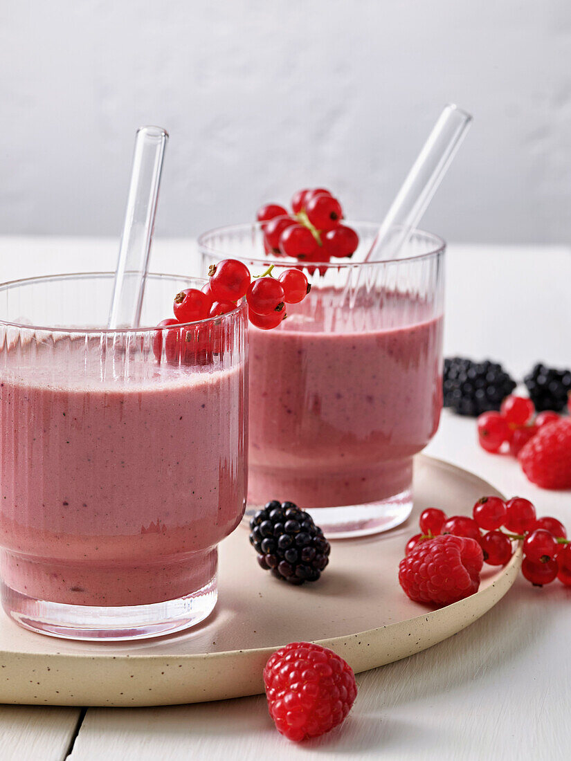 Beetroot smoothie with berries