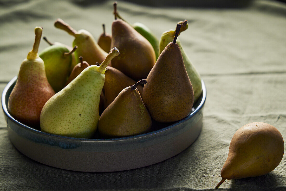 Still life with fresh pears
