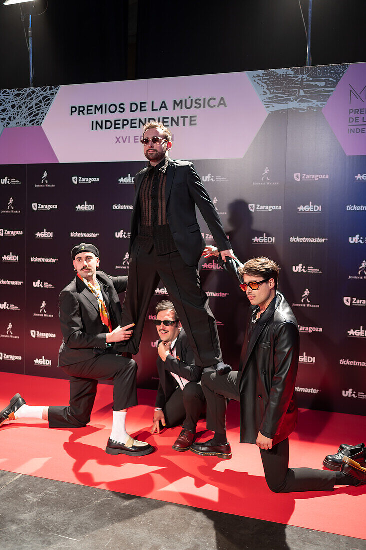 Roter Teppich bei den MIN Independent Music Awards 2024, Zaragoza, Spanien