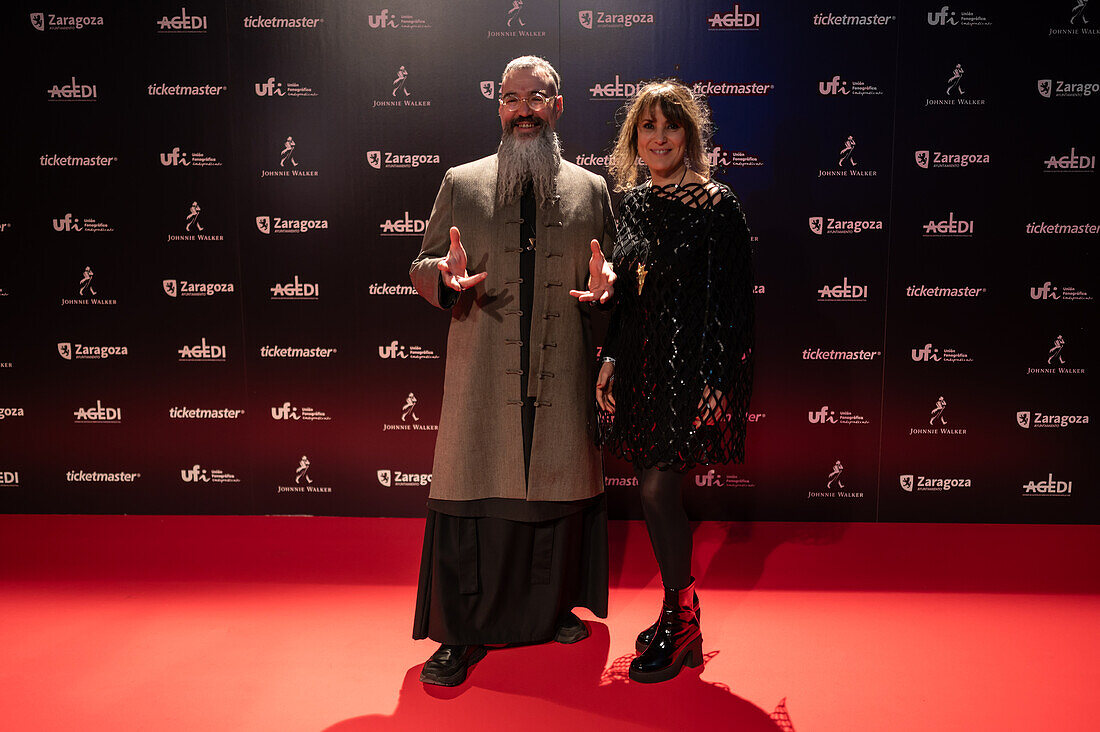 Roter Teppich bei den MIN Independent Music Awards 2024, Zaragoza, Spanien