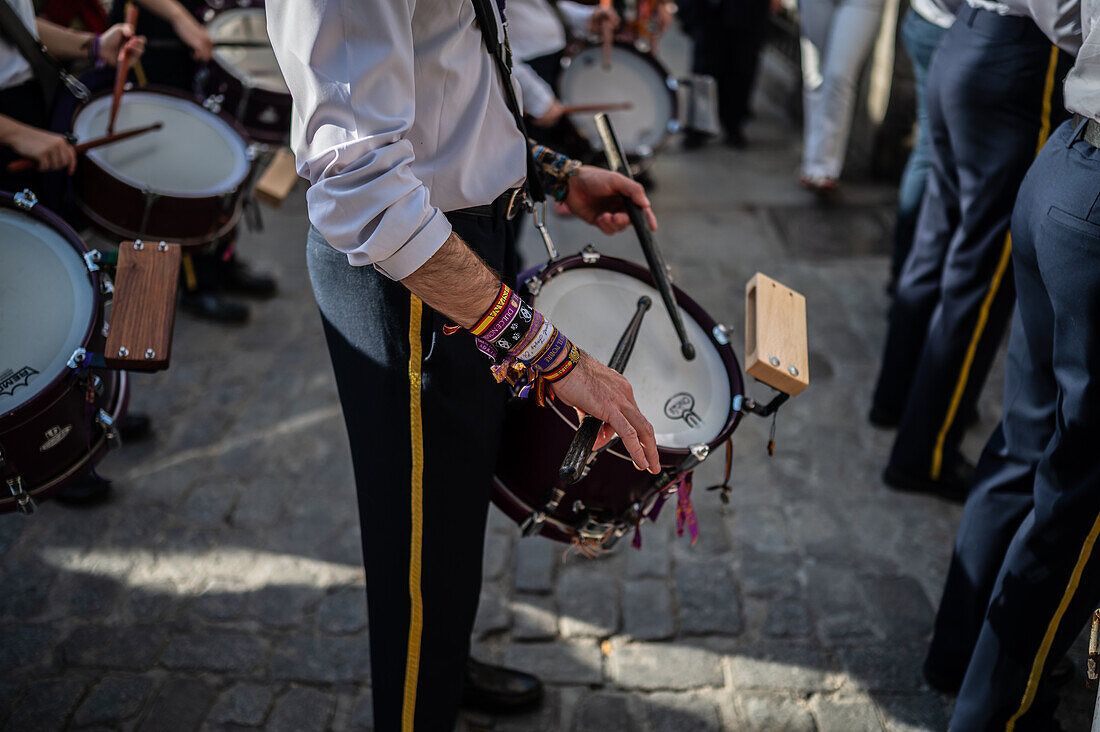 Tenth departure of the Cruz de Mayo, May Cross procession of the Brotherhood of Jesus el Pobre, Madrid, Spain.