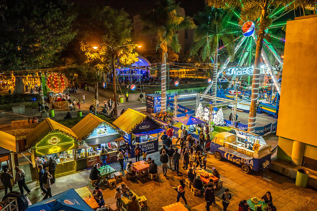 Fest zu Ehren der Jungfrau von Guadalupe im Central Park von Guatemala