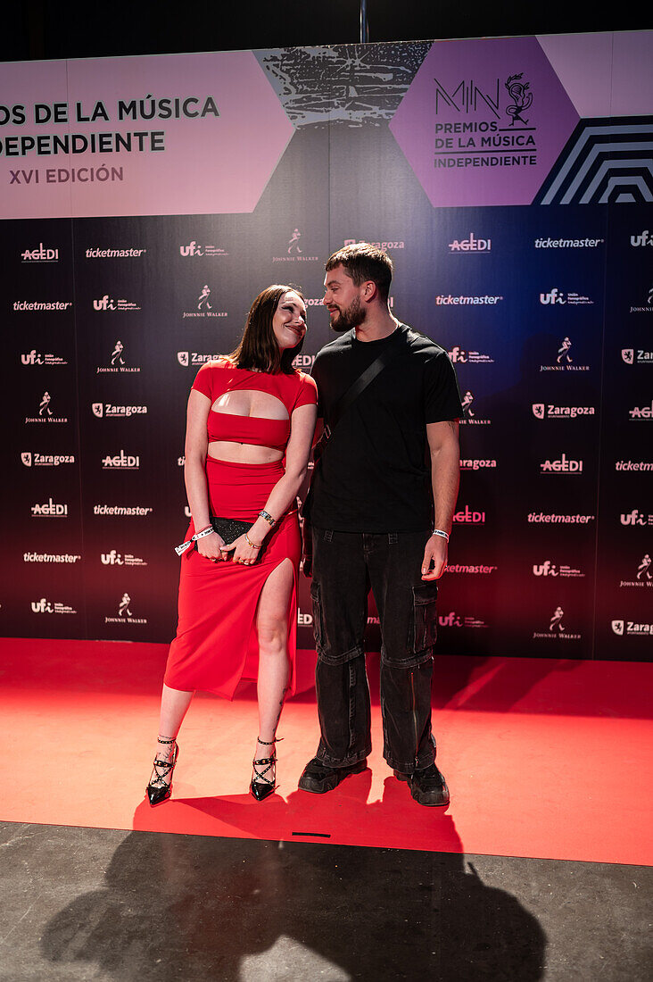 Roter Teppich bei den MIN Independent Music Awards 2024, Zaragoza, Spanien