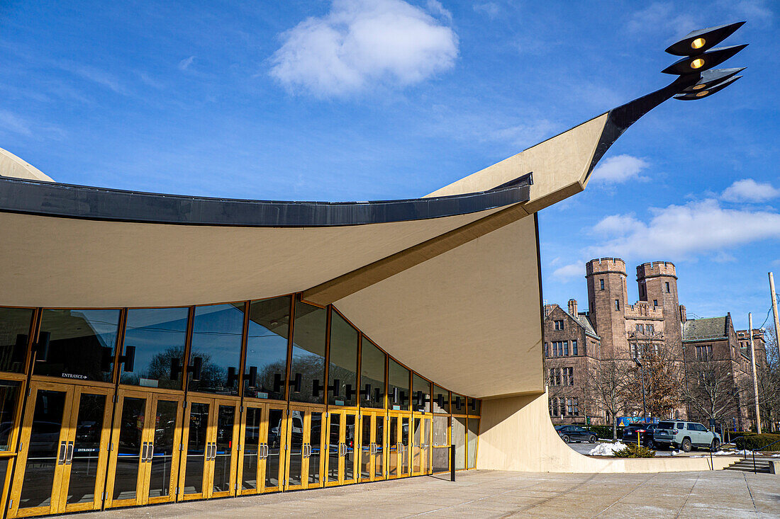 Ingalls Rink, exterior view, Yale University, New Haven, Connecticut, USA