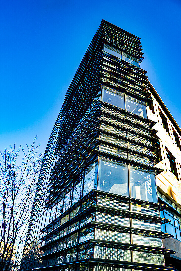 Malone Engineering Center, Außenansicht mit niedrigem Winkel, Yale University, New Haven, Connecticut, USA