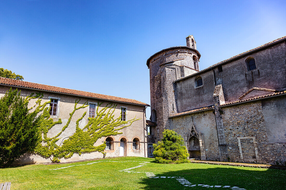 Bischofspalast und Departement-Museum von Ariege, Saint Lizier, Departement Ariege, Pyrenäen, Okzitanien, Frankreich