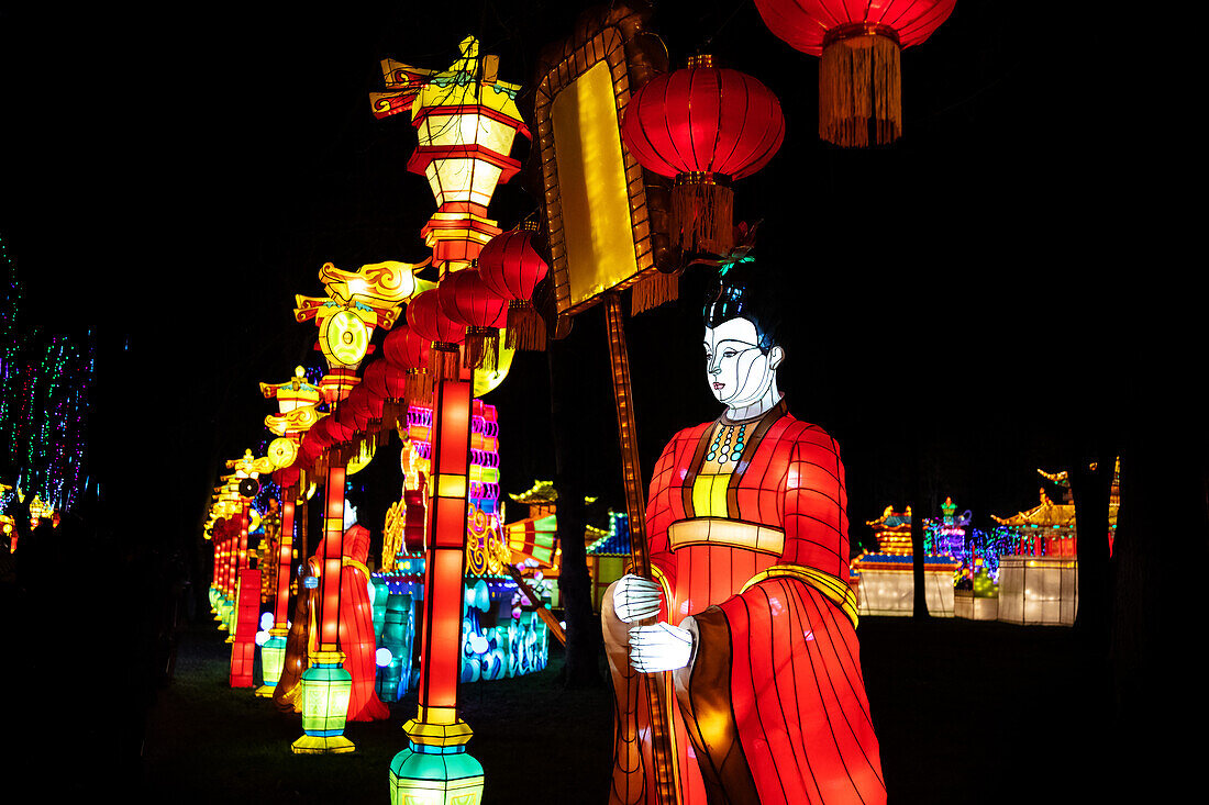 Lantern festival of Gaillac,Tarn,Occitanie,France. Du 01-12-2018 au   06-02-2019 au Château de Foucaud.