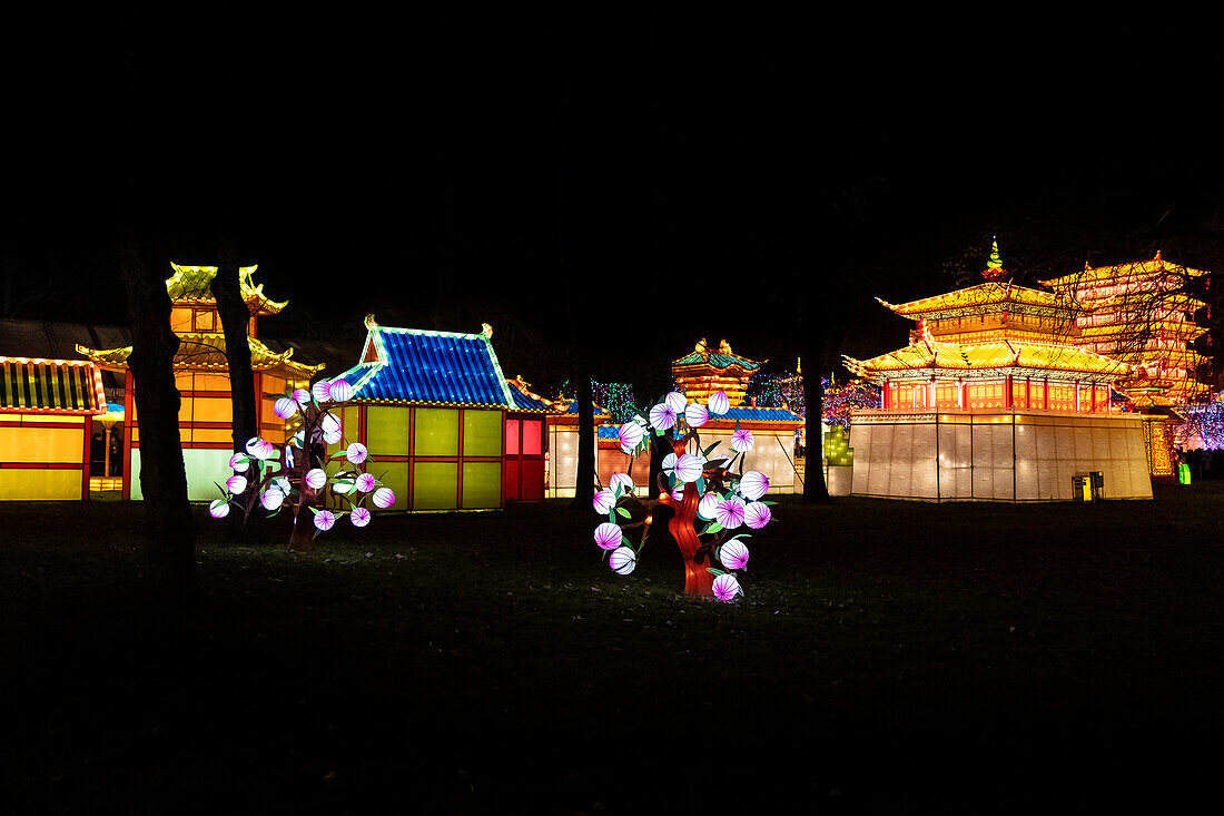 Lantern festival of Gaillac,Tarn,Occitanie,France. Du 01-12-2018 au   06-02-2019 au Château de Foucaud.