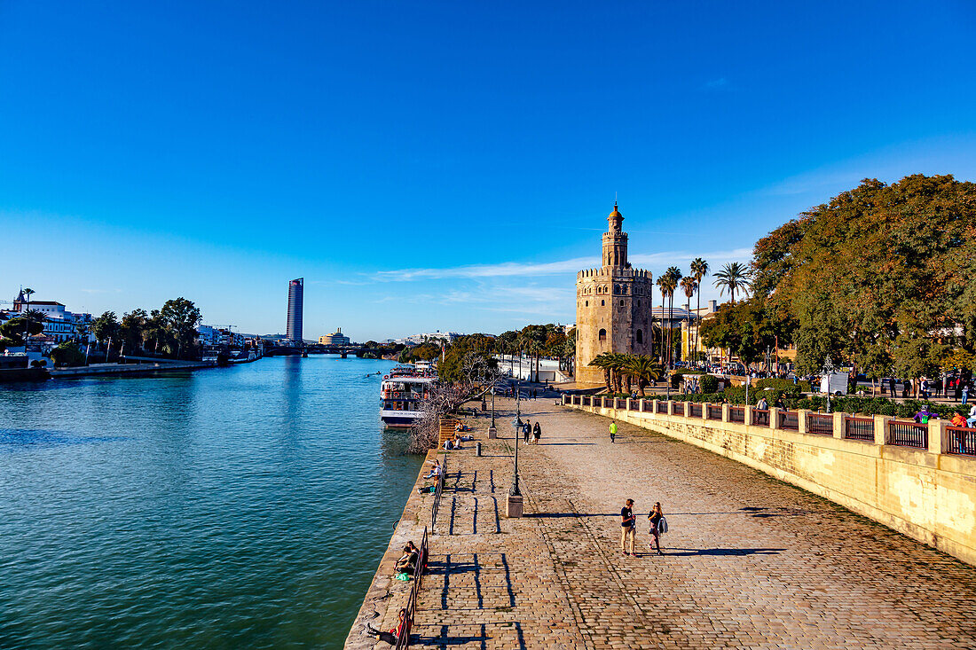 Torre del Oro, Sevilla, Andalusien, Spanien