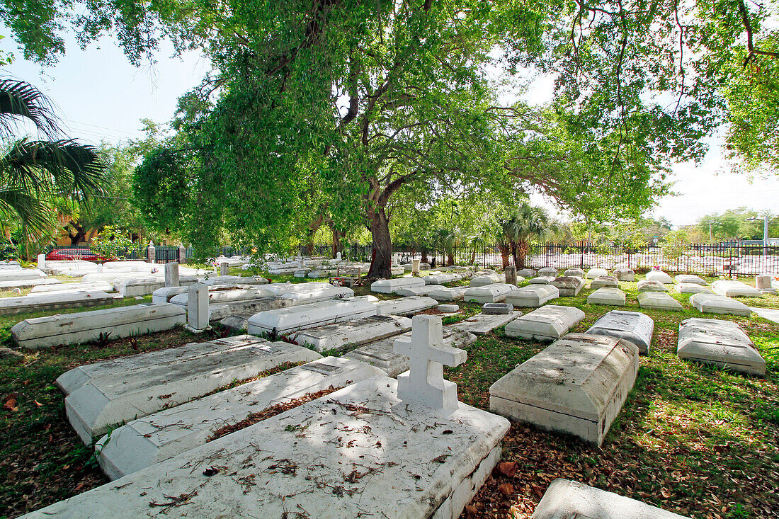 USA. Florida. Miami. Coconut Grove Viertel. Der Friedhof Charlotte Jane Memorial Park, auf dem der Thriller-Clip von Michael Jacskon gedreht wurde.