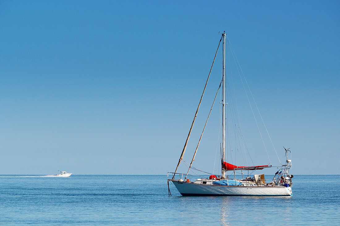 USA. Florida. The Keys. Marathon Island. Sailboat in the early morning from the marina.