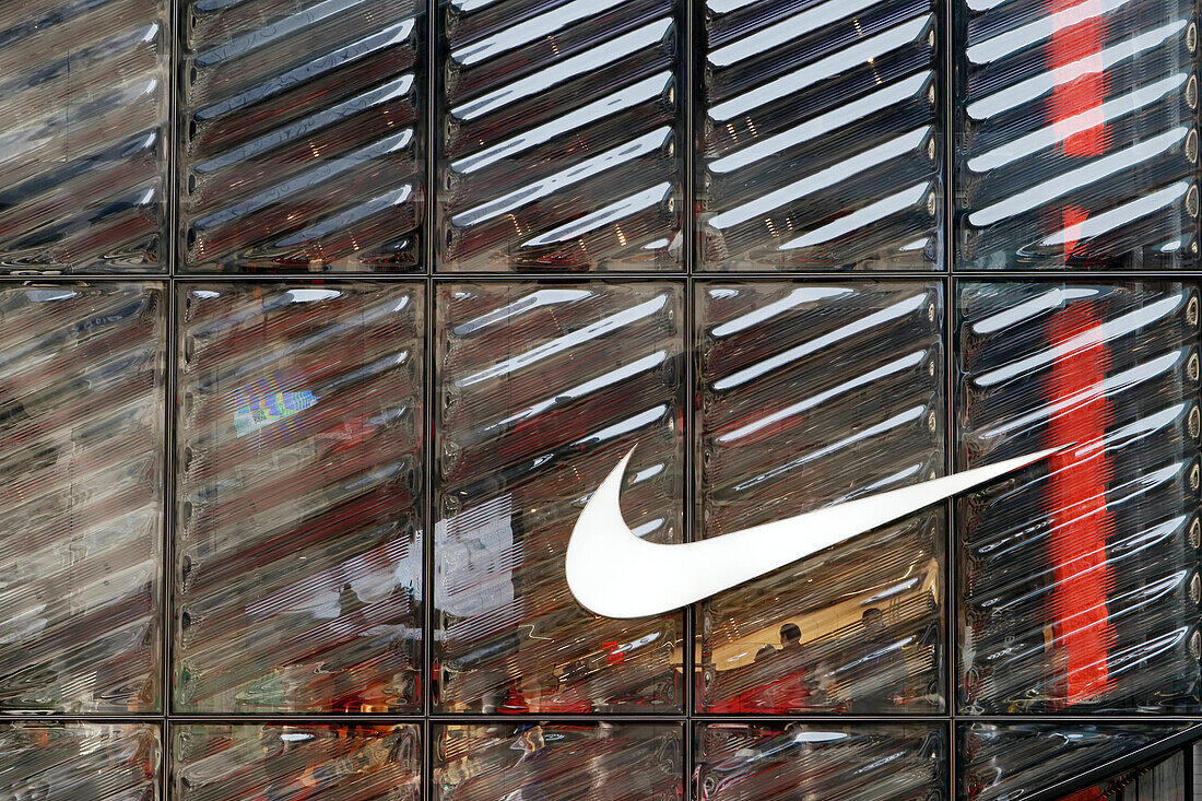 USA. New York city. Manhattan. The fifth avenue. The Nike shop.