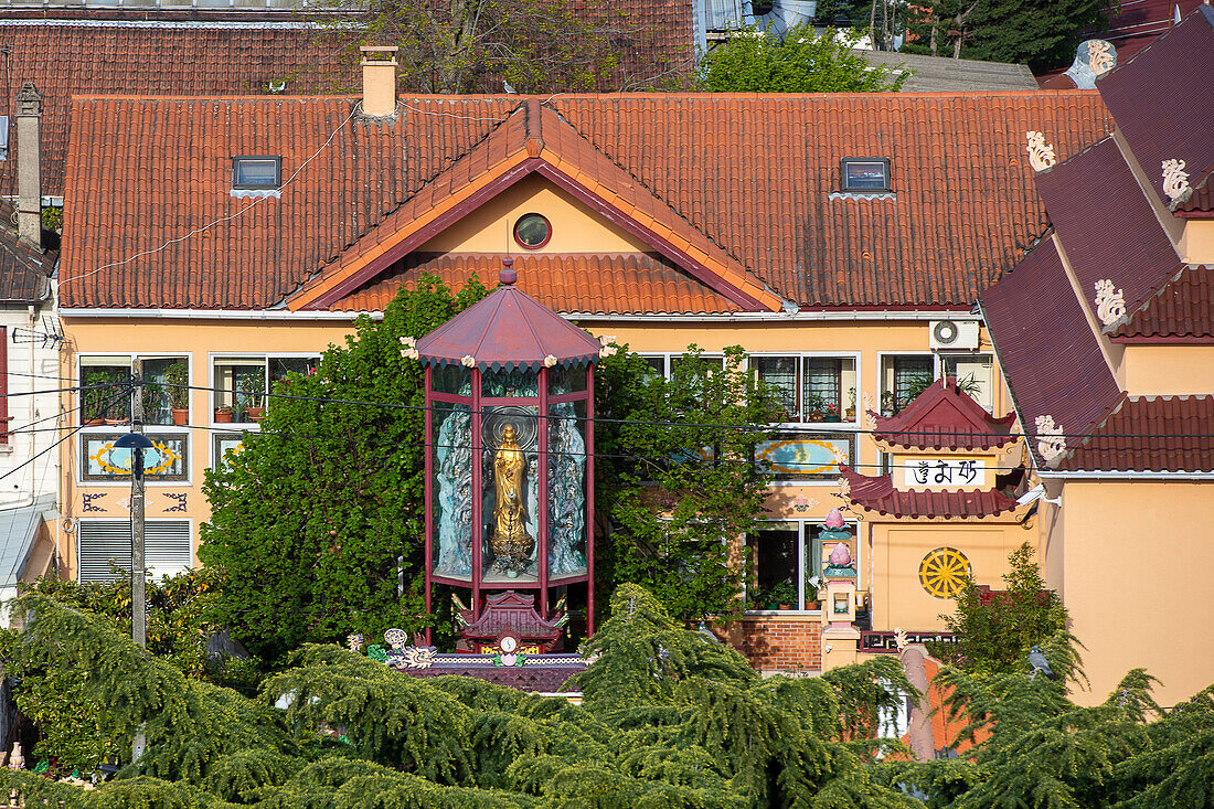 France. Val de Marne. Champigny sur Marne. Vietnamese pagoda in the rue des Freres Petit