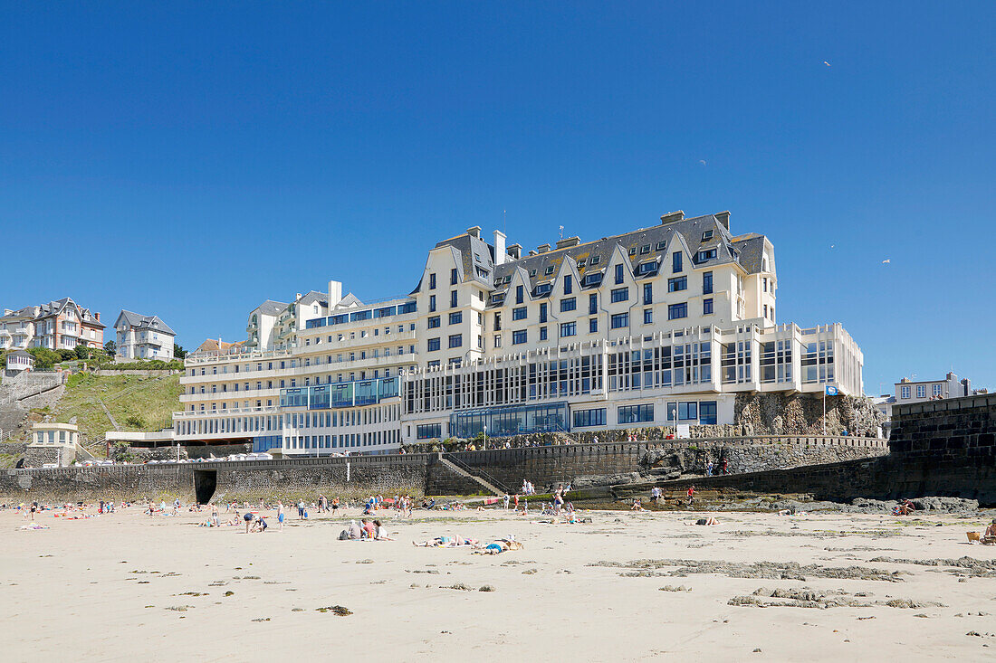 France. Normandy. Department of Manche. Granville during the summer. View from the coast and part of the beach. Le Normandy rehabilitation center.