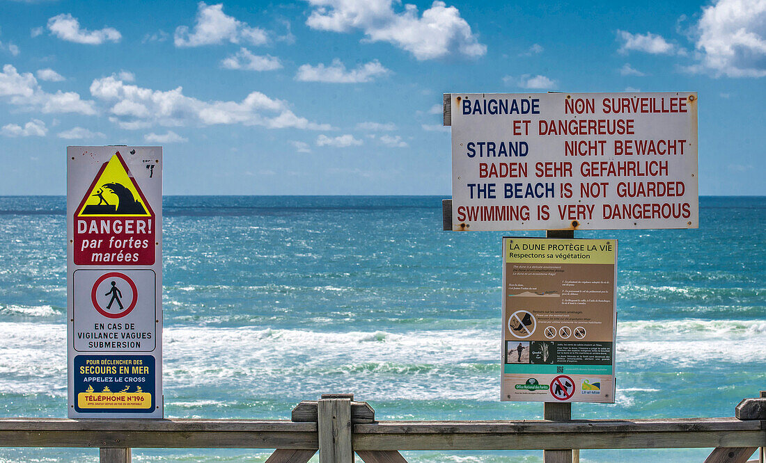 France,New Aquitaine,Landes,Lit-et-Mixe,Cap de l'Horny beach,first aid instructions