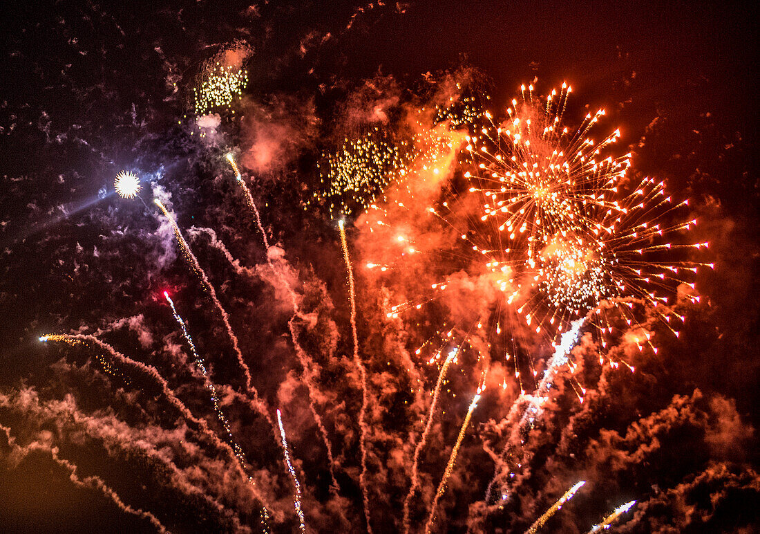 France,Gironde,Bordeaux,Fête du Fleuve 2019,pyrotechnic show "L'echappee Belle" of the Groupe F