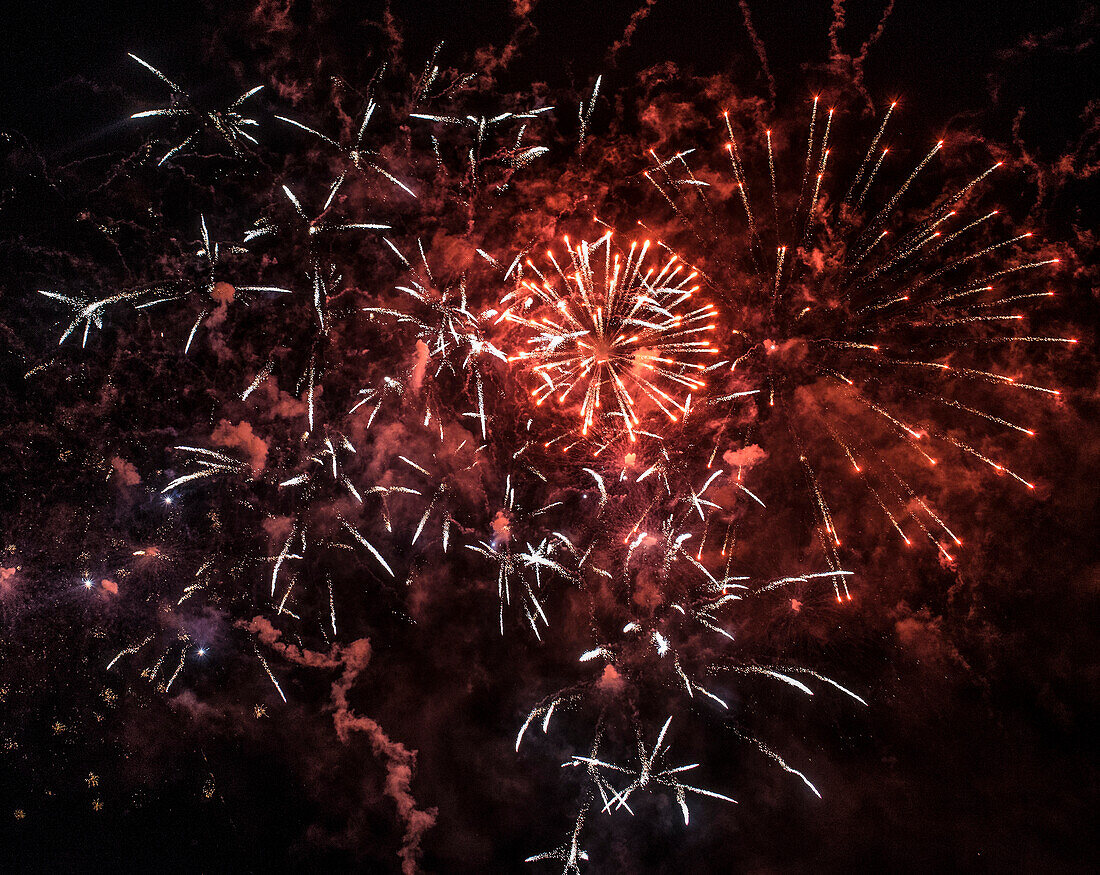 France,Gironde,Bordeaux,Fête du Fleuve 2019,pyrotechnic show "L'echappee Belle" of the Groupe F