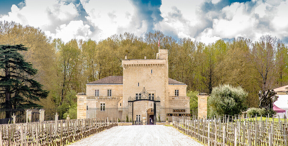 France,Nouvelle-Aquitaine,Medoc,castle La Tour Carnet,"Grand cru classe" (Certified second growth) of the AOC Haut-Medoc (Controlled designation of origin)