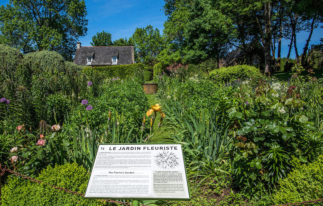 France,Perigord Noir,Dordogne,Jardins du Manoir d'Eyrignac (Historical Monument),Fleuriste garden