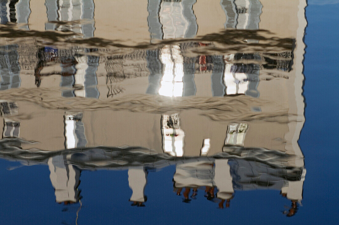 France,Paris,75,10th ARRT,Quai de Valmy,reflection of a building in the Canal Saint-Martin