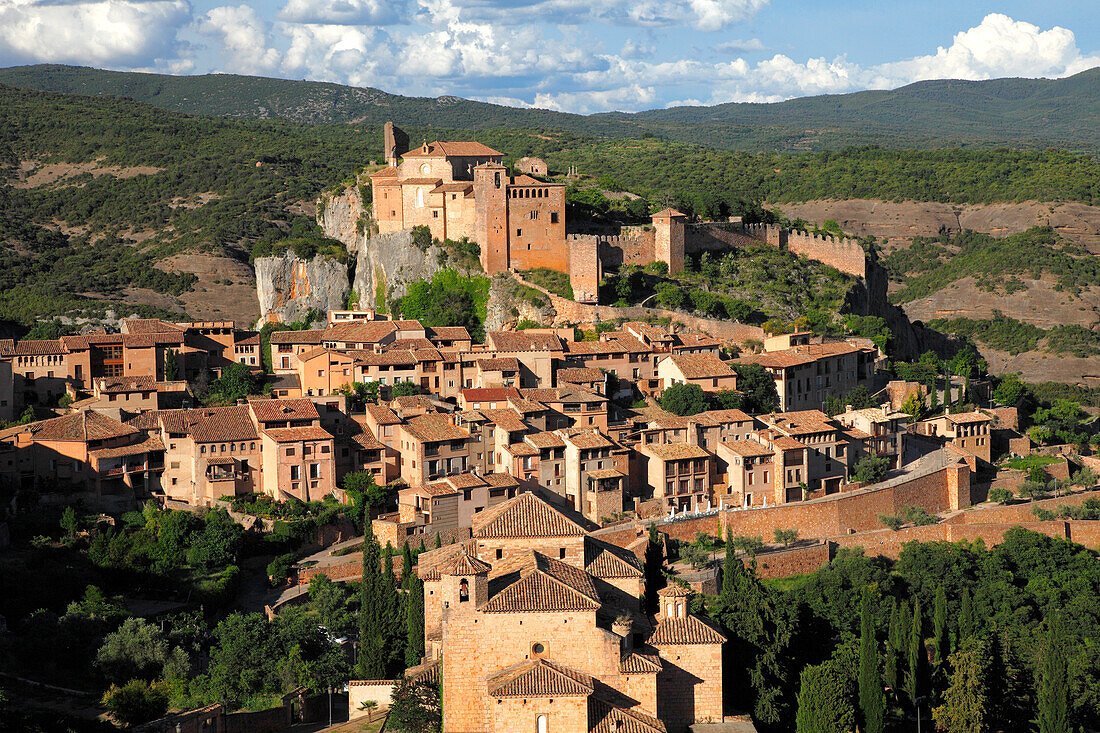 Spain,Aragon,Province of Huesca,Alquezar (sierra de guara)